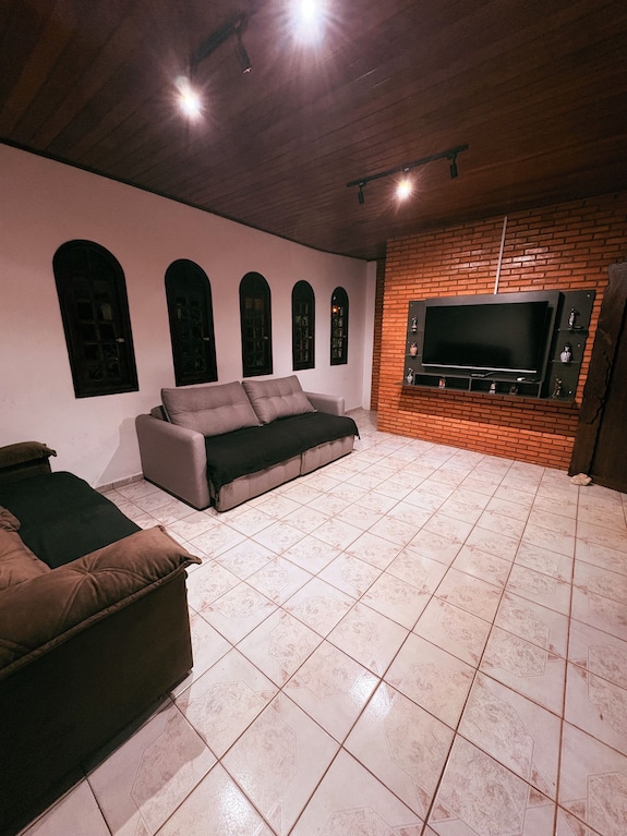 Chácara Recanto Da Coruja - São Pedro, Sp - São Pedro
