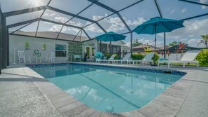 Outdoor pool - Aqua Oasis: Family-Friendly Home + Private Pool • Minutes from the beach (Englewood)