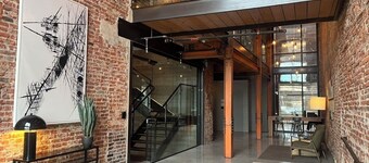 Sosuite 在女王村 - 女王村  