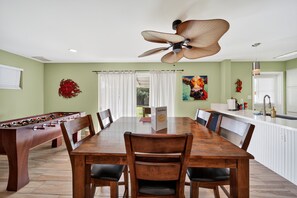 Dining - Serene 3-bedroom house with calmness in vibrant Tempe, Pheonix, AZ (Tempe)