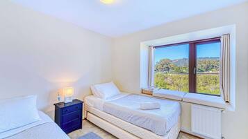3 chambres, Wi-Fi, draps fournis