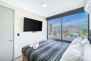 1 chambre, fer et planche à repasser, Wi-Fi, draps fournis