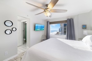 2 bedrooms, iron/ironing board, free WiFi, bed sheets - Royal Palms 1208 by Liquid Life (Gulf Shores)