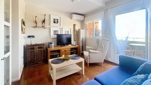 TV - Penthouse Sea View Terrace - South Costa, Nerja (Nerja)