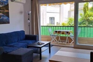 TV - Nerja Perfect Getaway Near Beach (Nerja)