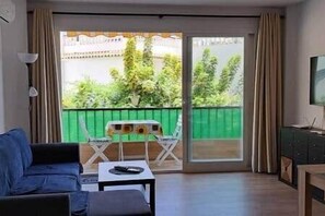TV - Nerja Perfect Getaway Near Beach (Nerja)