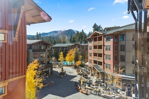 Exterior - The Village #2408 - Village Center Cozy Getaway w Fireplace (Mammoth Lakes)