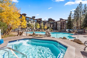 Pool - The Village #2408 - Village Center Cozy Getaway w Fireplace (Mammoth Lakes)