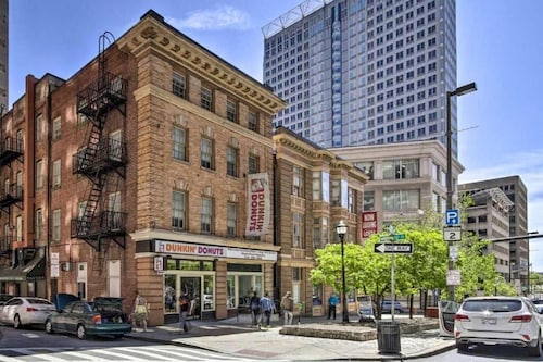 Convention Center corporate apartments
