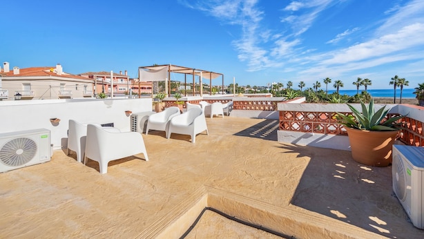 Property grounds - Casa Angeles, Frontline Beach House (Torreguadiaro)