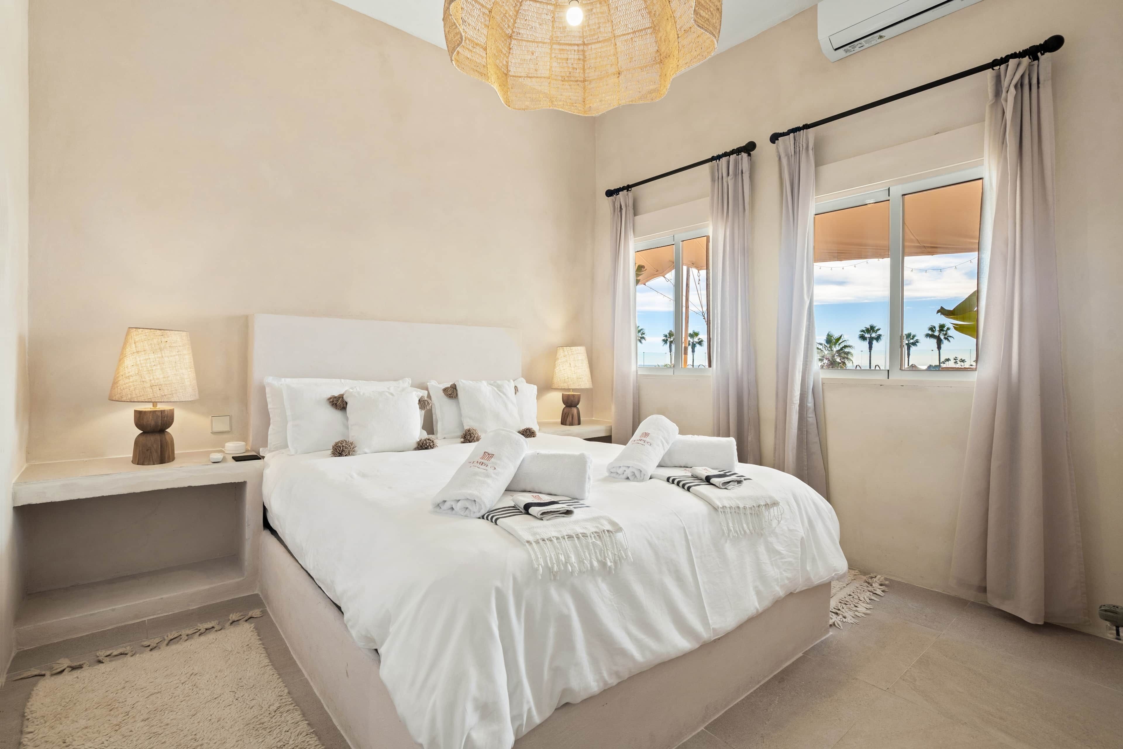 3 dormitorios, tabla de planchar con plancha, wifi y ropa de cama