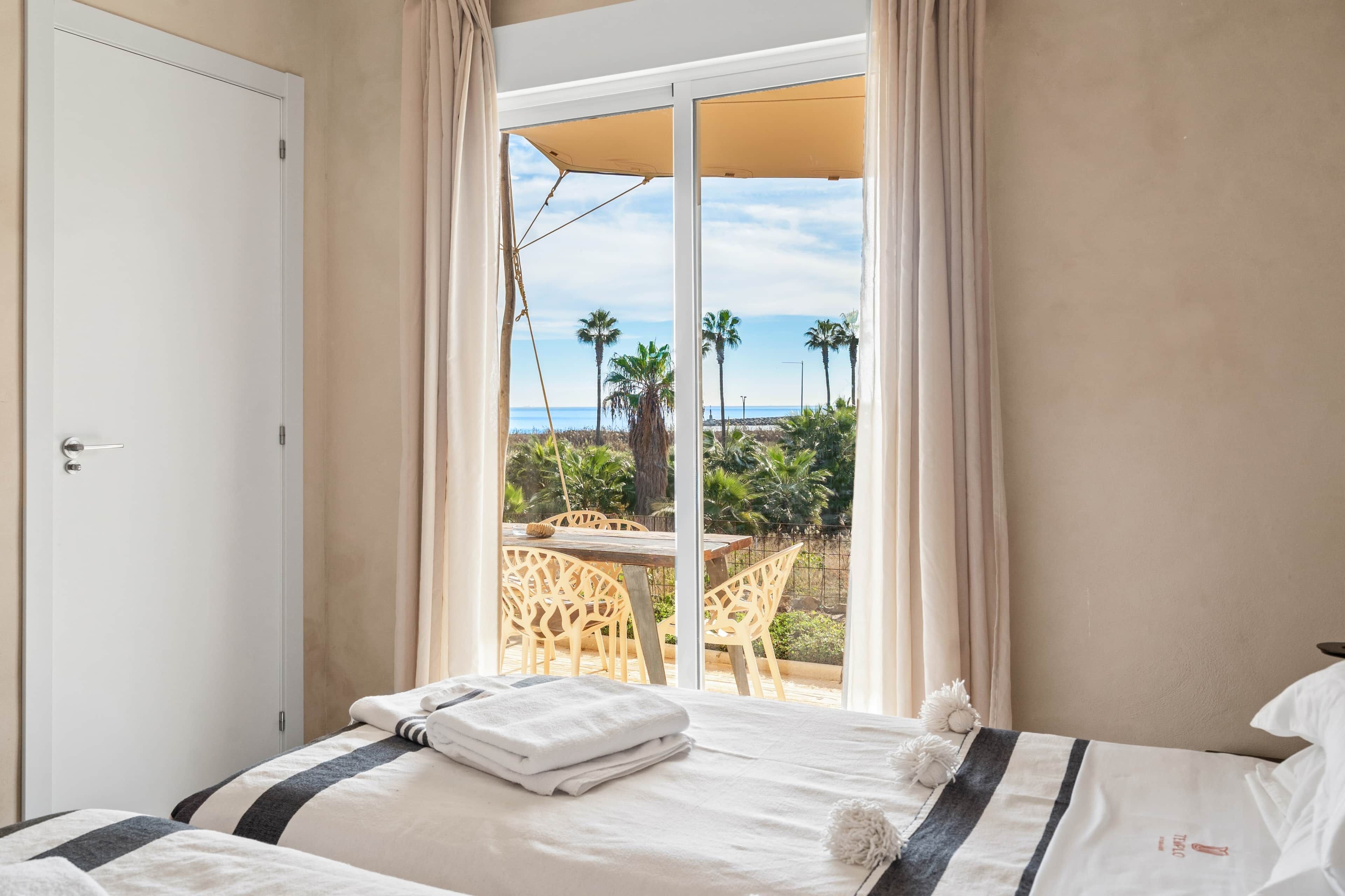 3 dormitorios, tabla de planchar con plancha, wifi y ropa de cama