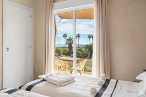 3 makuuhuonetta, silitysrauta/-lauta, Wi-Fi, vuodevaatteet