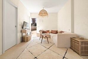 Living area - Casa Rosa, Frontline Beach House (Torreguadiaro)