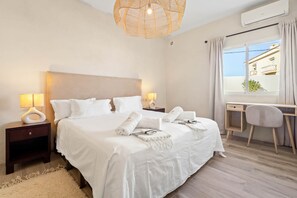 3 Schlafzimmer, Bügeleisen/Bügelbrett, WLAN, Bettwäsche