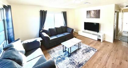 3-bedroom house in beautiful Grants with cool AC breeze