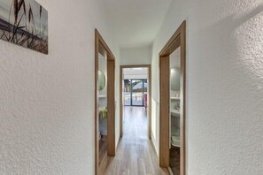 Interior - Großzügige Ferienwohnung für bis zu 9 Personen (Burhave)