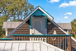 Exterior detail - The Crow's Nest Historic Downtown Studio 1BD 1BA
Private, Walkable, City View (St. Augustine)