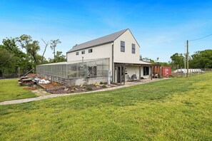 المنشأة من ال�خارج