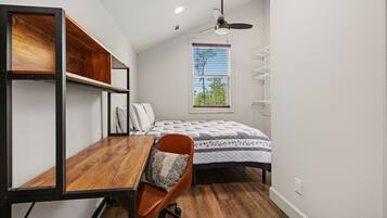 Internet, bed sheets