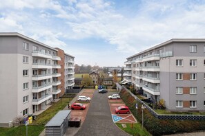 Exterior - Modern Apartment | 2 Bedrooms | Workspace | Katowice. (Katowice)