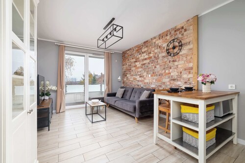 Karoliny 5 | Katowice | Modern Apartment | Remote Work | Two Bedroom