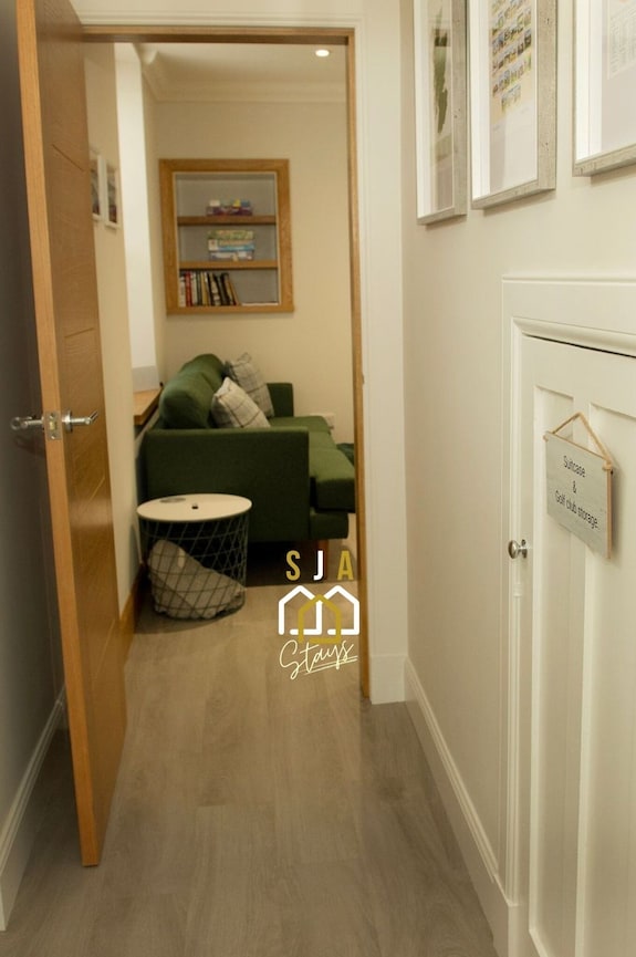 Beachside Cottage - Sja Stays - Modern 3 Bedroom - Cullen