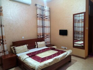 Tabla de planchar con plancha y wifi gratis 