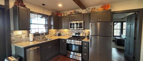 Microwave, oven, stovetop, dishwasher