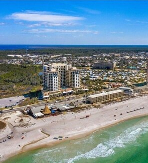 Beach nearby - Balcony | Walk to Pier Park | Beach Across Street (Panama City Beach)