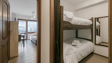 1 habitación, wifi gratis y ropa de cama