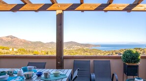 豪華公寓, 海景 | 露台/庭院