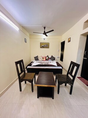 Iron/ironing board, WiFi - La purezza stay and restaurant (Jaisalmer)