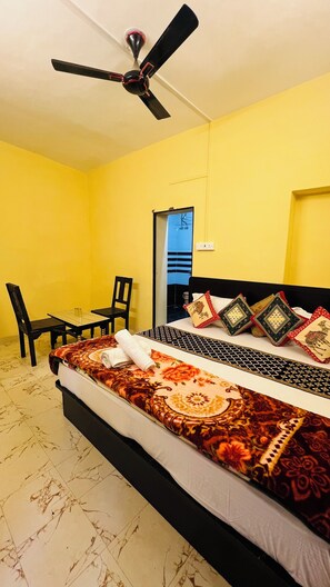 Iron/ironing board, WiFi - La purezza stay and restaurant (Jaisalmer)