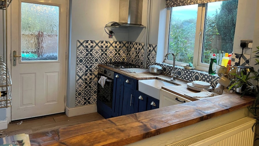 Cozy 2 Bedroom Home in Hucknall, Perfect for a Relaxing Getaway
