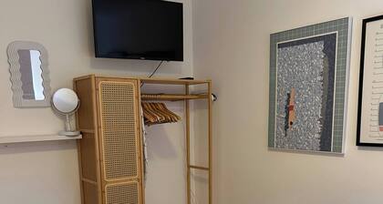 Stylish One Bedroom Apartment in Central Potton