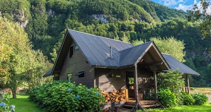 Parque Cascadas, CABIN Rio Simpson-Patagonia Chile