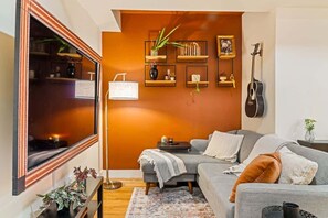 Smart TV, offices