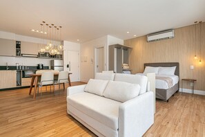 TV - Modern Studio | 600MB | Pool & Gym #SG01 (Florianópolis)