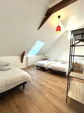 3 bedrooms, iron/ironing board, internet, bed sheets - Le Clos des Aulnes (Astillé)