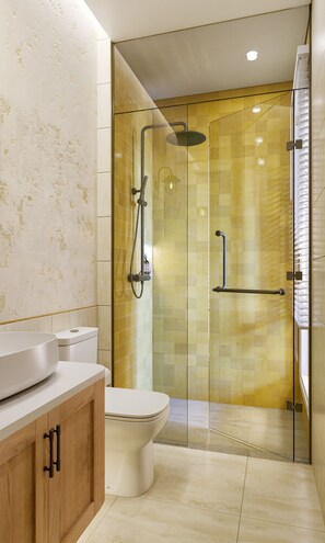 كوخ جونيور - بمنظر جزئي للمحيط | حمام | مجففات شعر، خف للقدمين، مناشف، صابون