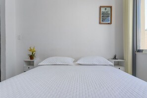 Internet, bed sheets - Practical and Comfortable — Copacabana Central (Rio de Janeiro)