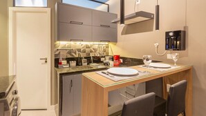 Private kitchen - Your Home in Ipanema – Just Steps from the Beach (Rio de Janeiro)
