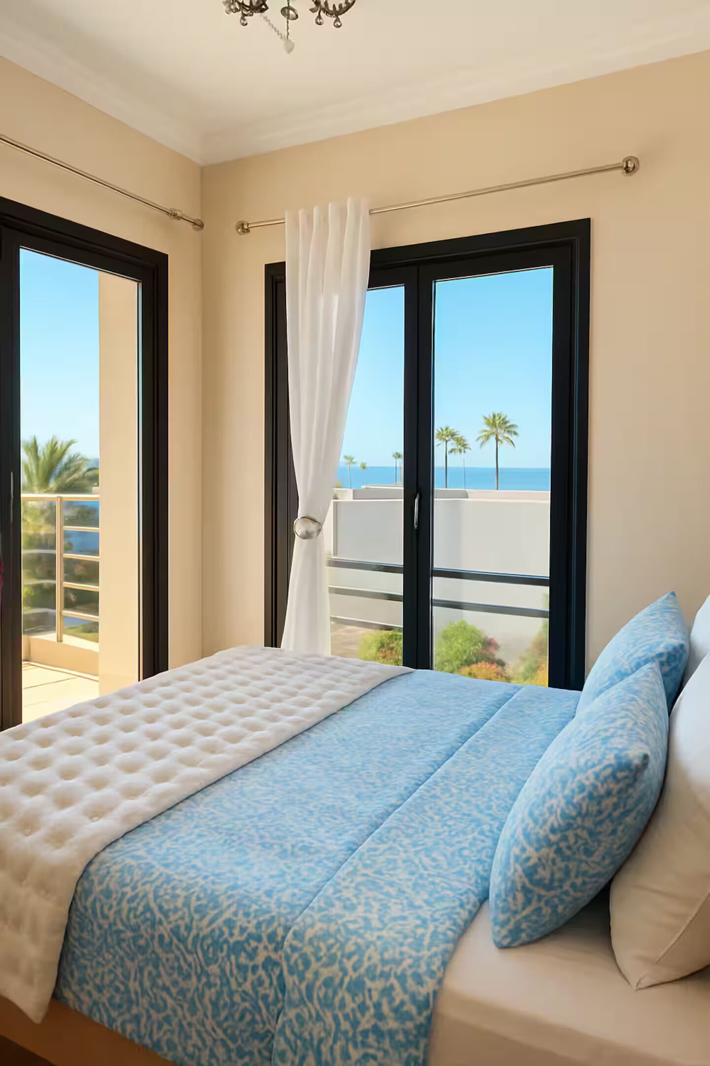 2 間睡房、上網、床單