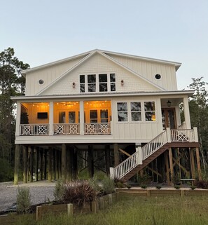 Exterior - Luxury Getaway by the Bay (Fairhope)
