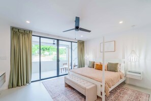 2 bedrooms, iron/ironing board, WiFi, bed sheets - Stylish NEW 2BR Villa with Pool, Walk to Beach! (Lower Carlton)