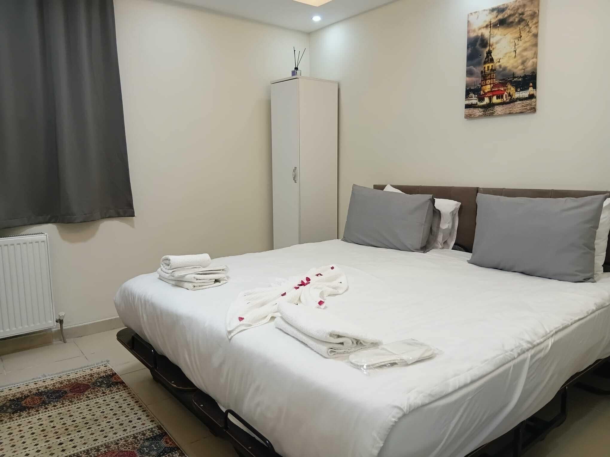 Classic Apartment - Basement Floor | Sengetøy i egyptisk bomull, sengetøy av topp kvalitet og dundyner