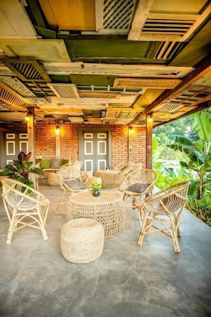 Living area - Banana Bunks Kandy (Kandy)