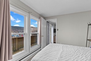 1 bedroom, travel crib, free WiFi, bed sheets