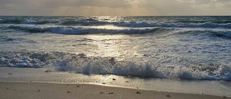 Beach nearby, beach towels